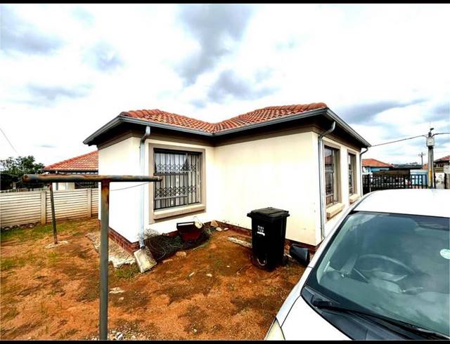 2 BEDROOM HOUSE FOR SALE IN WITPOORTJIE